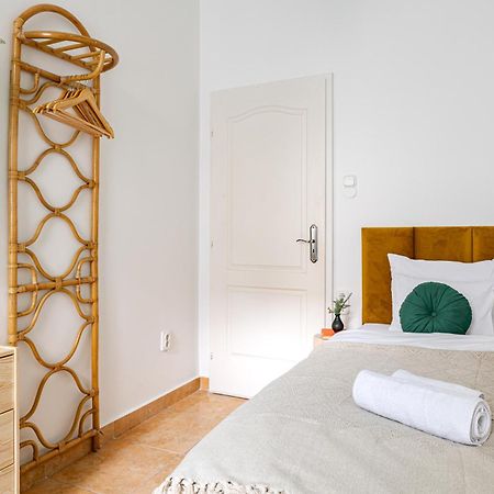 Jungle Aesthetics Downtown Apartman Aircon And Garage Parking Budapeszt Zewnętrze zdjęcie