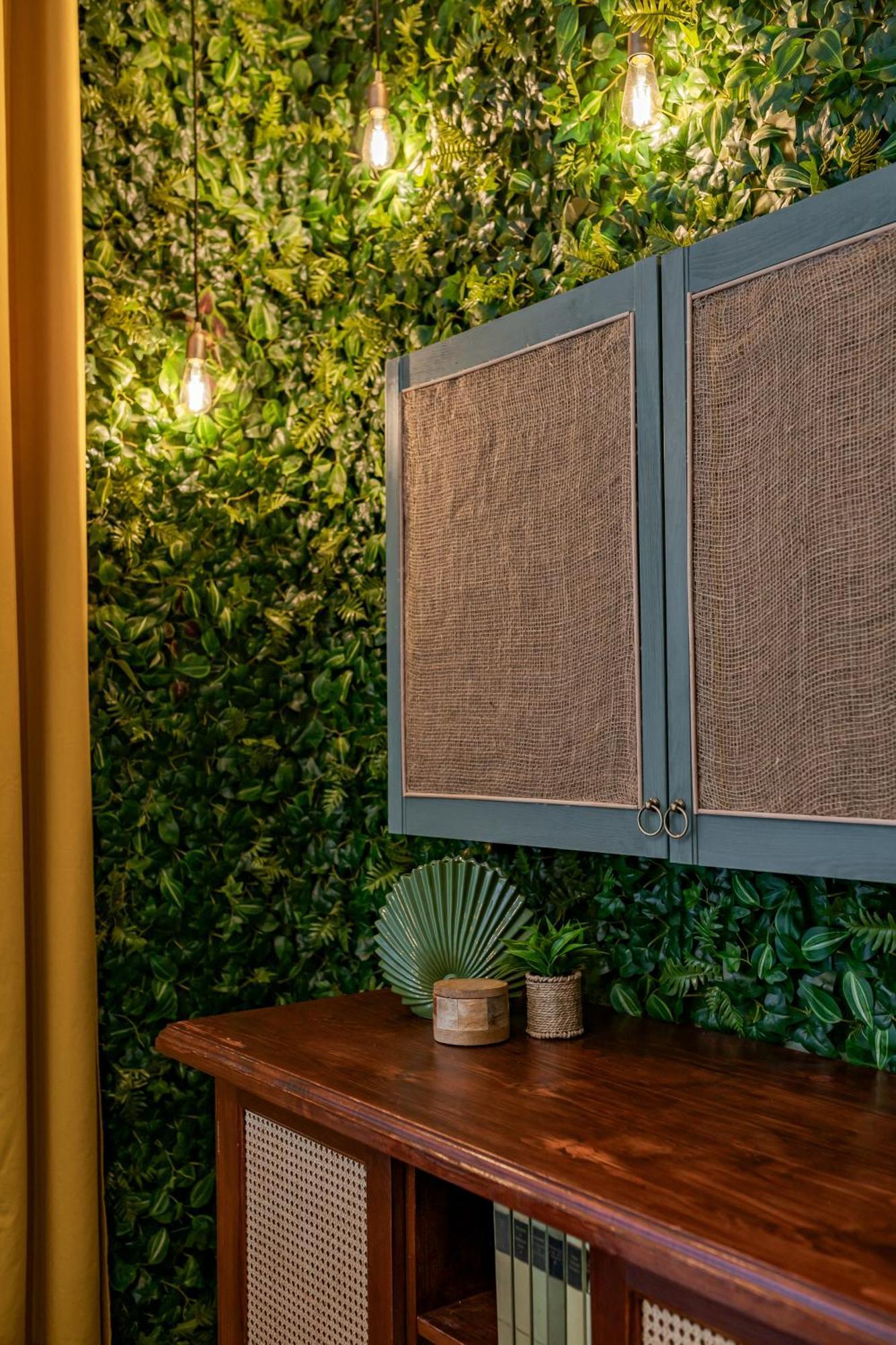Jungle Aesthetics Downtown Apartman Aircon And Garage Parking Budapeszt Zewnętrze zdjęcie