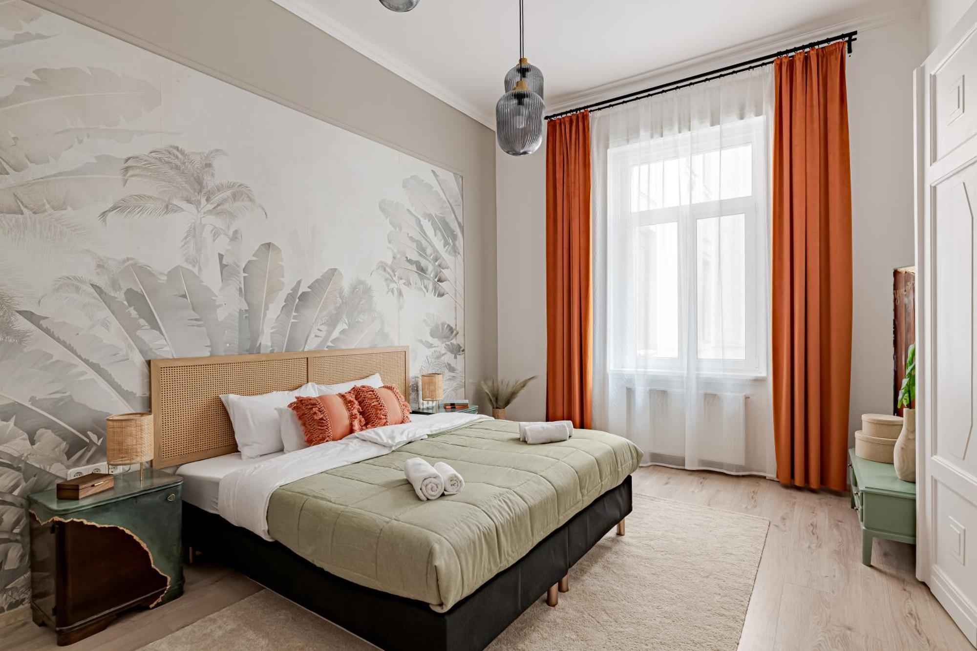 Jungle Aesthetics Downtown Apartman Aircon And Garage Parking Budapeszt Zewnętrze zdjęcie