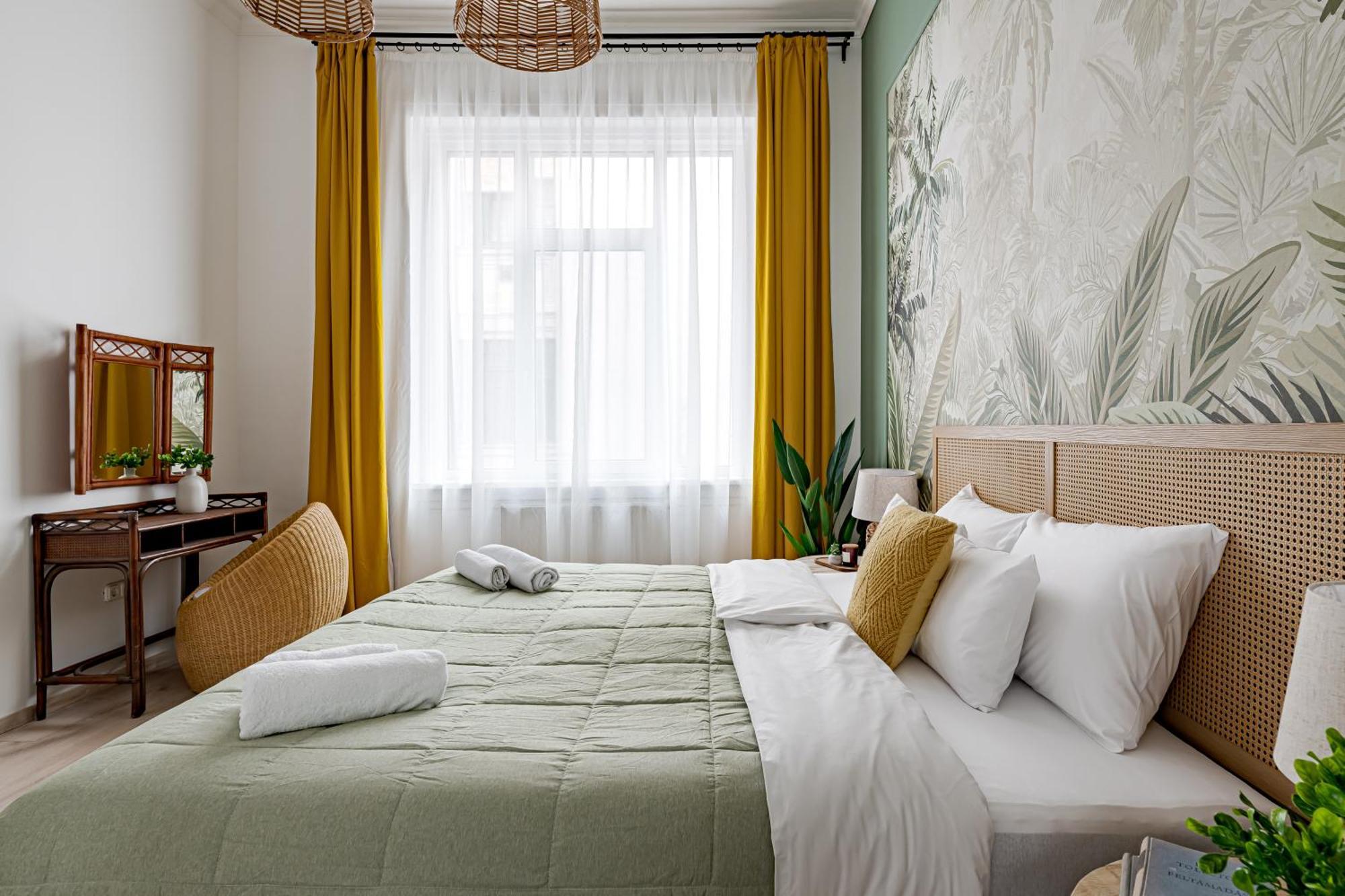 Jungle Aesthetics Downtown Apartman Aircon And Garage Parking Budapeszt Zewnętrze zdjęcie